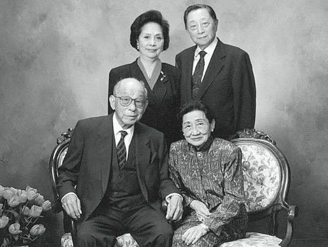 蒋士云:张学良重获自由后,直飞美国看望的女人,俩人待了三个月