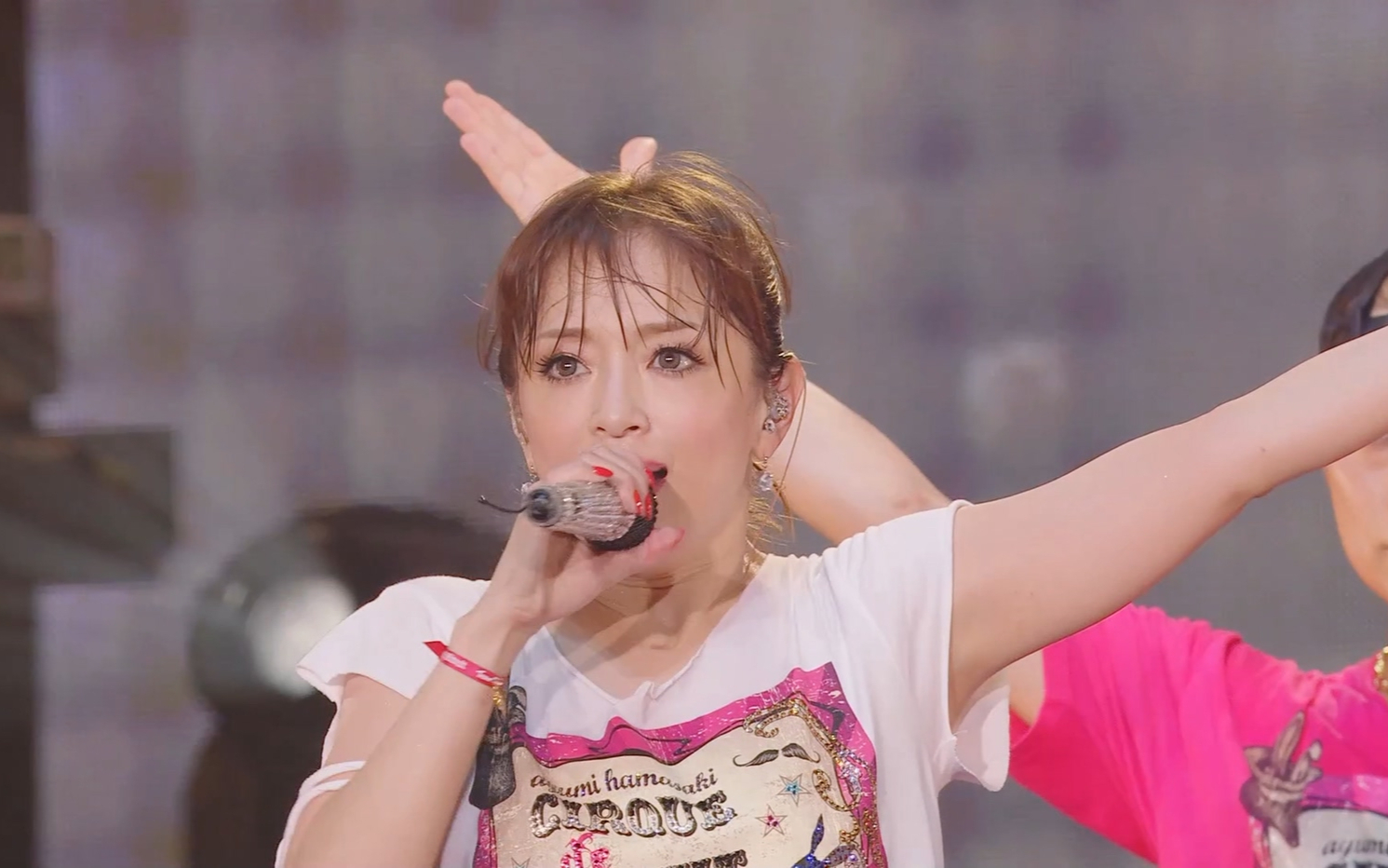 满满的回忆,满满的眼泪!滨崎步神曲《my all》,唱哭全场!