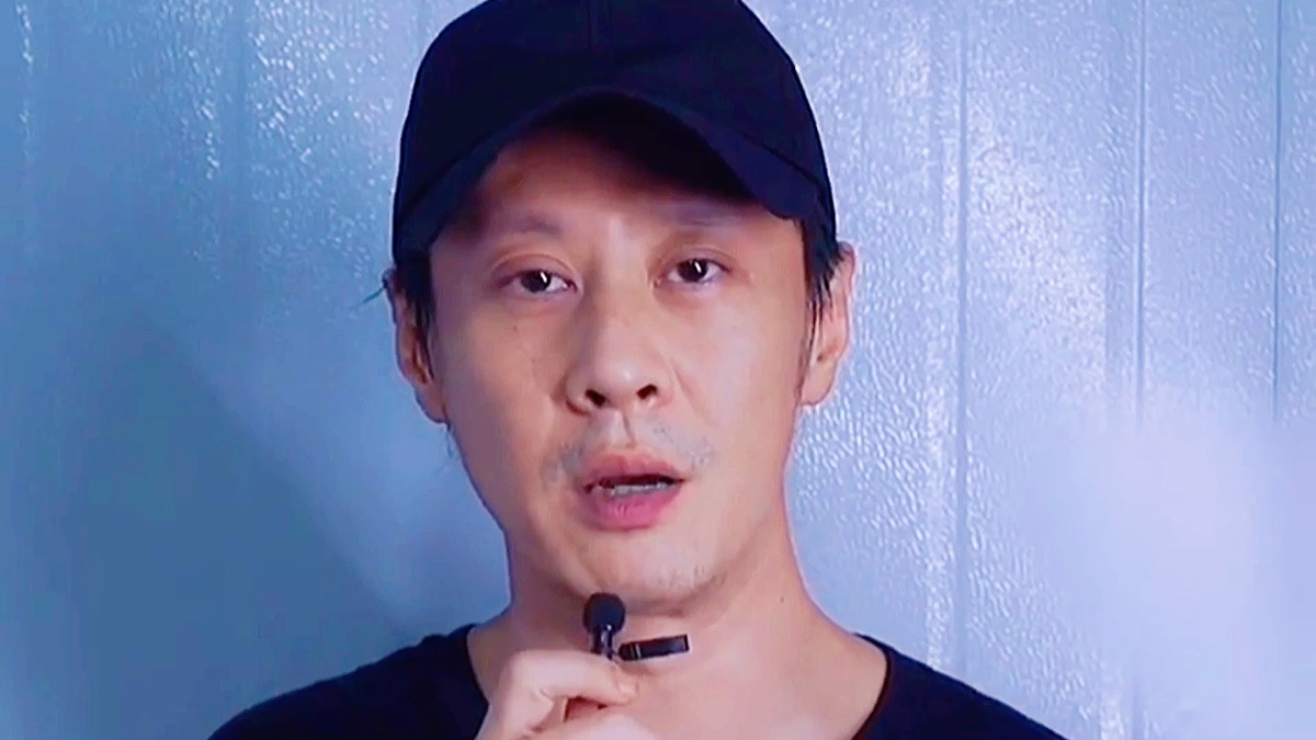 马浴柯为段坤写了厚厚一本人物小传,导演看完直接为他加戏