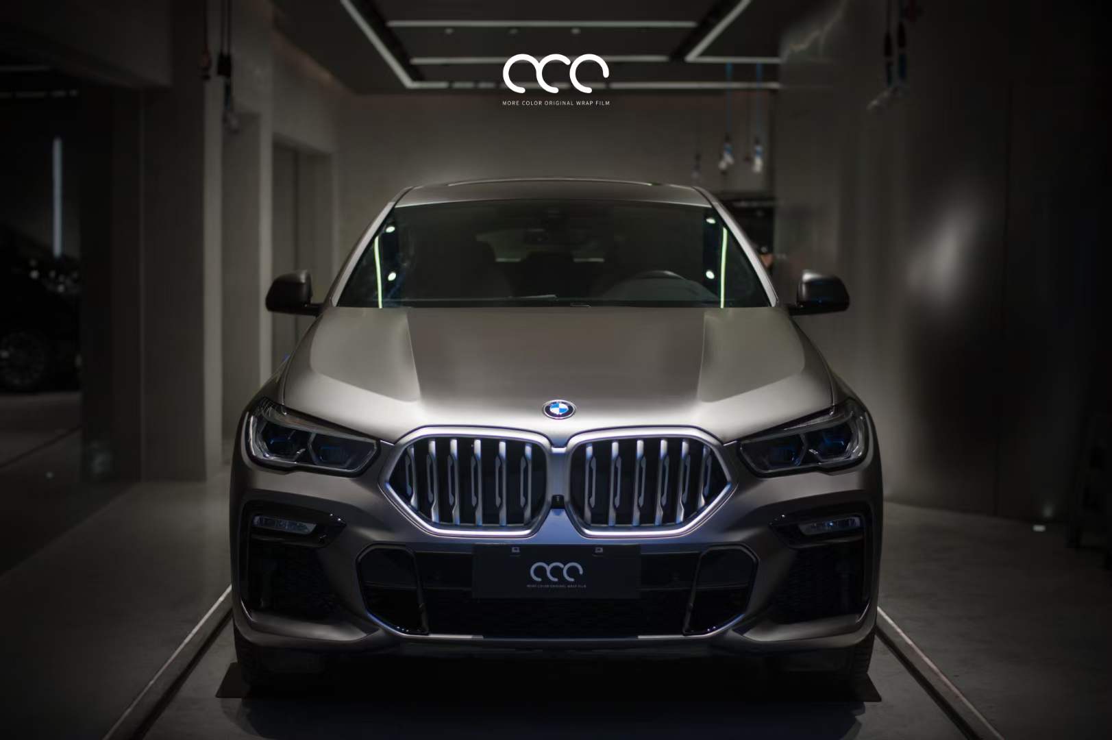 宝马x6贴膜mcwrap漫彩改色膜山灰 - acfun弹幕视频网 - 认真你就输啦