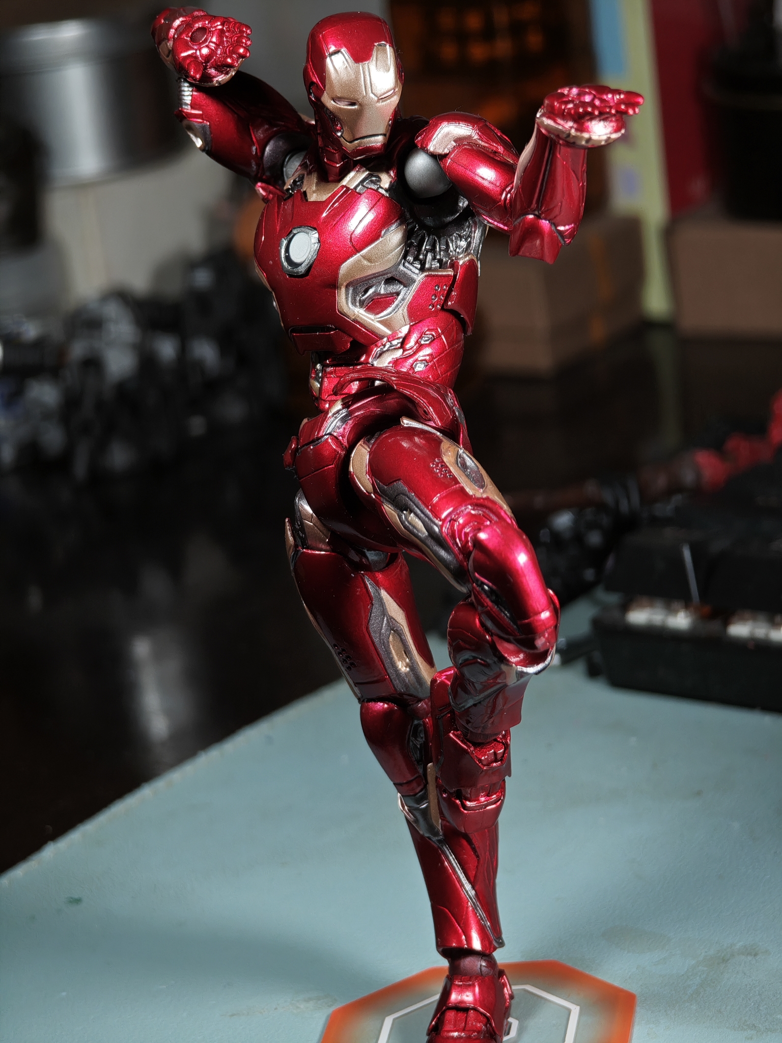 海洋堂 movie revo 钢铁侠mk45