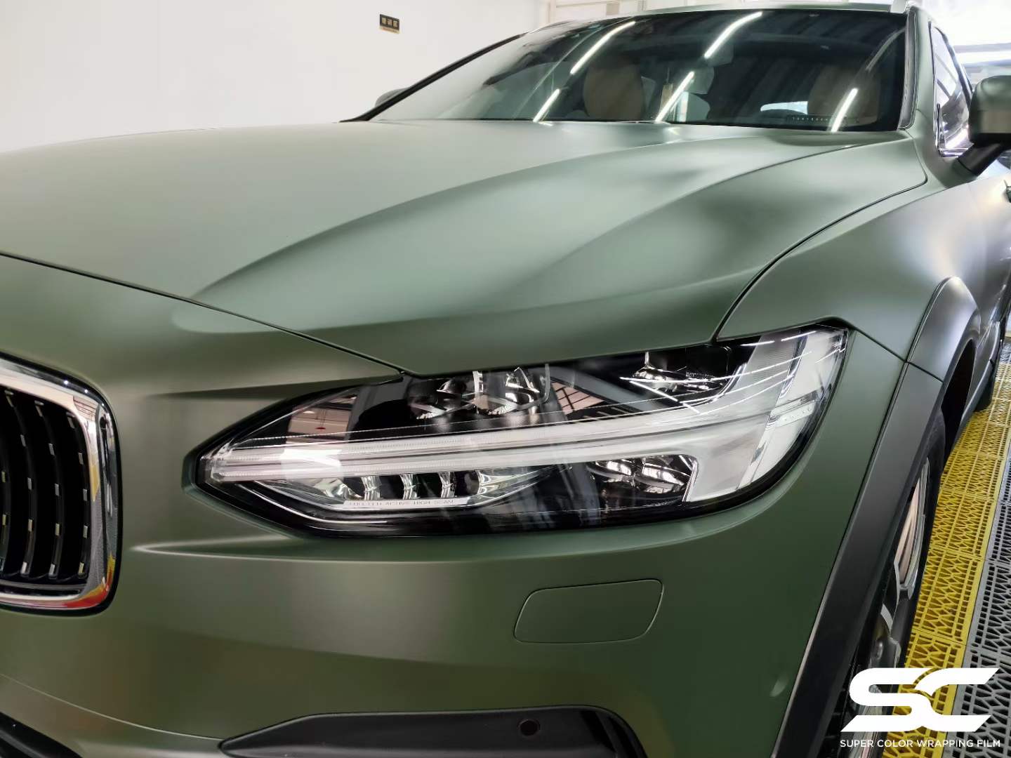 沃尔沃v90全车sc改色膜磨砂军绿 - acfun弹幕视频网 - 认真你就输啦