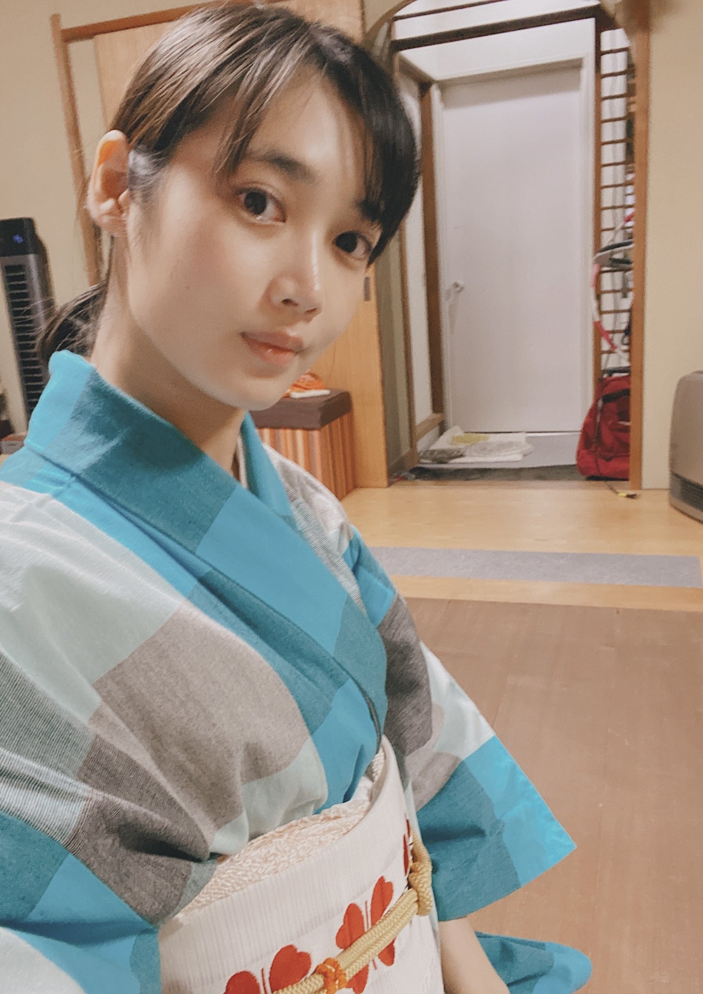 日本女演员模特林田岬优林田岬优美丽小姐姐个人资料