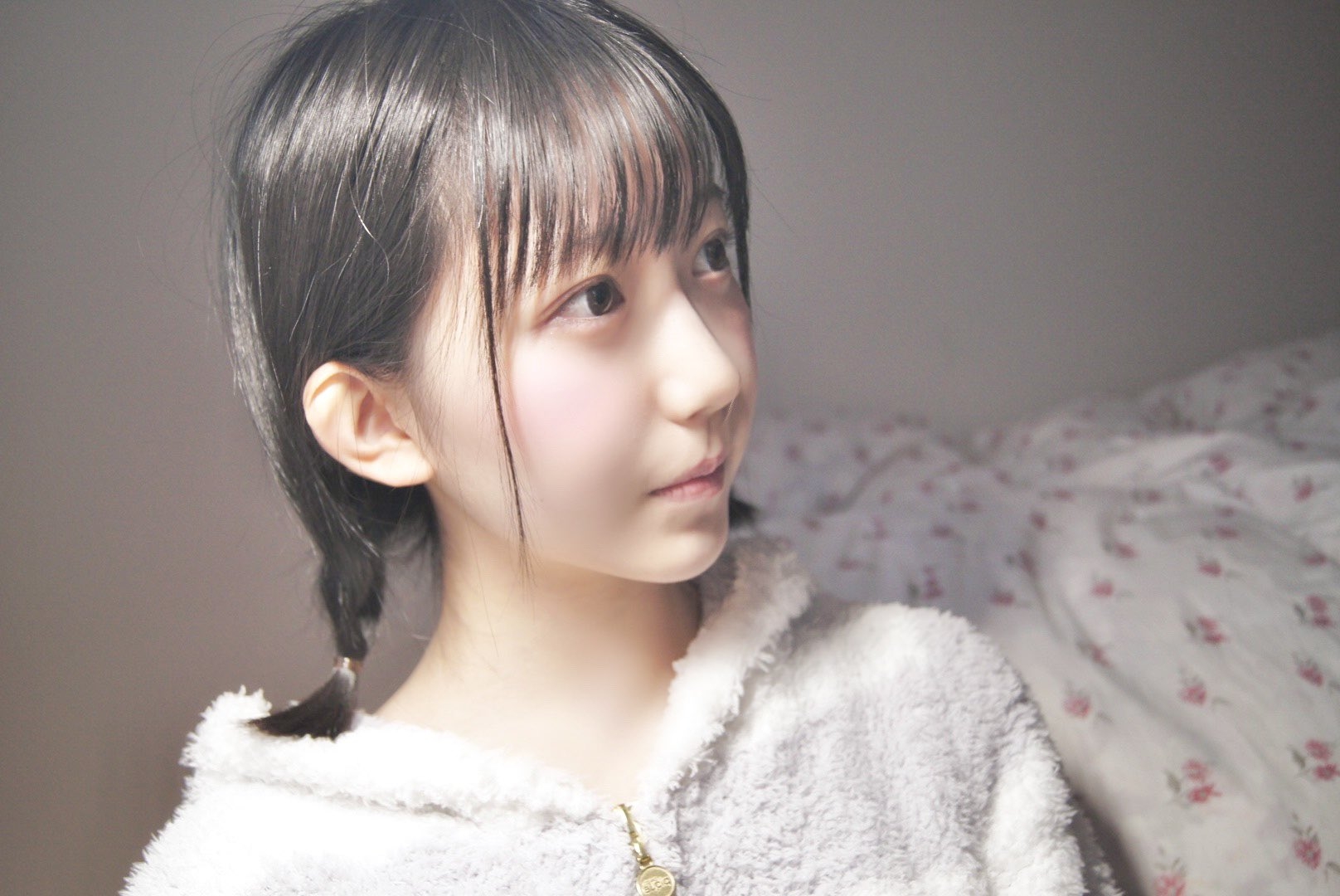 日本女演员和模特斋れいな漂亮小妹妹个人资料