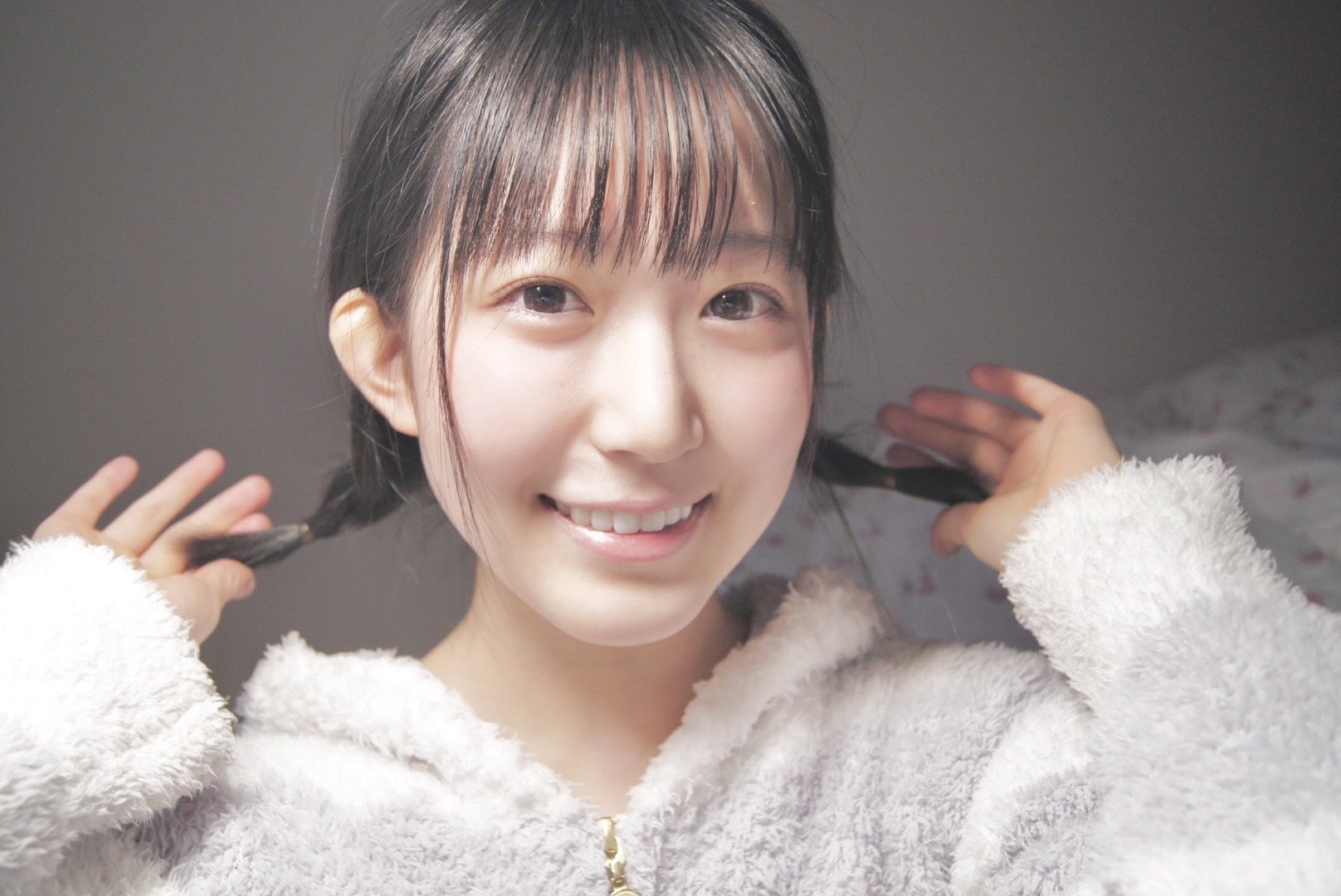 日本女演员和模特斋れいな漂亮小妹妹个人资料