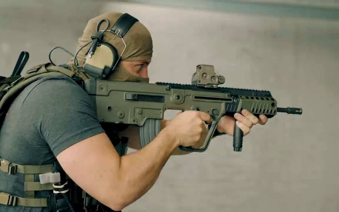 a tale of two bullpups: x95 and the tar-21