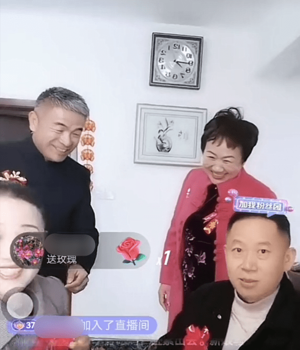《失孤》原型郭刚堂儿子大婚,刘德华主动送祝福,鲁豫更是送金摆件祝贺
