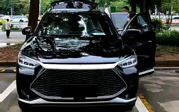 宋plus dmi黑色交车咯,现车供应.欢迎来撩