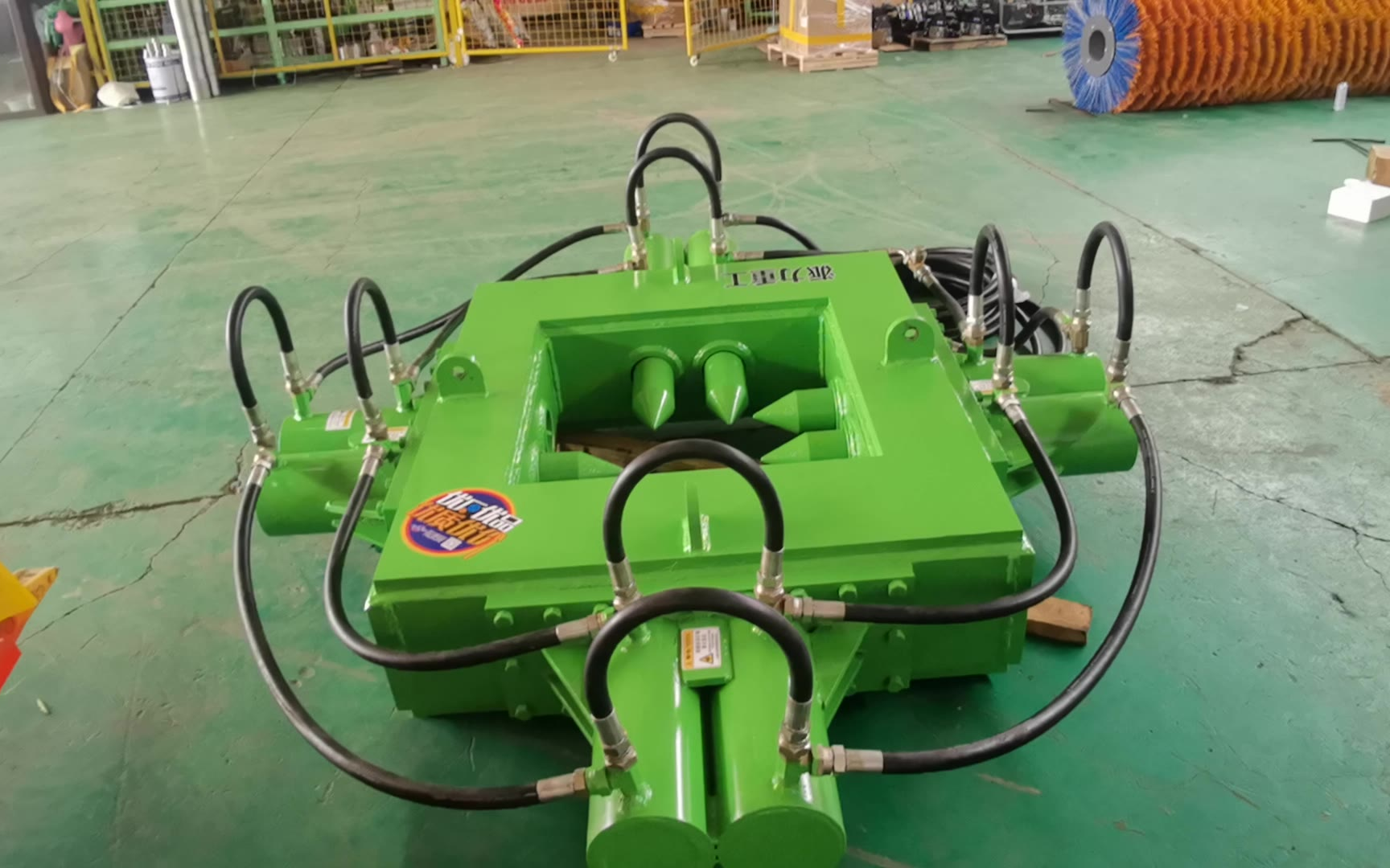 方桩破桩机 大型桩头破碎劈裂机 挖机吊方桩破碎设备