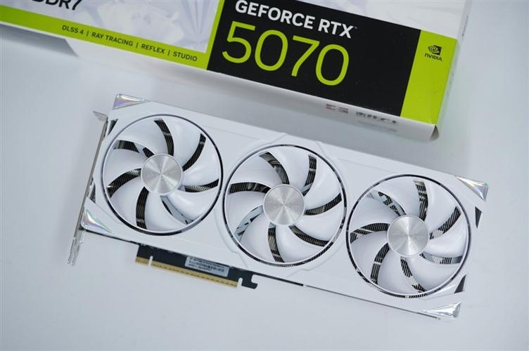 ARM平台雄起！NVIDIA核显直逼RTX 5070，Windows on Arm要翻身了？