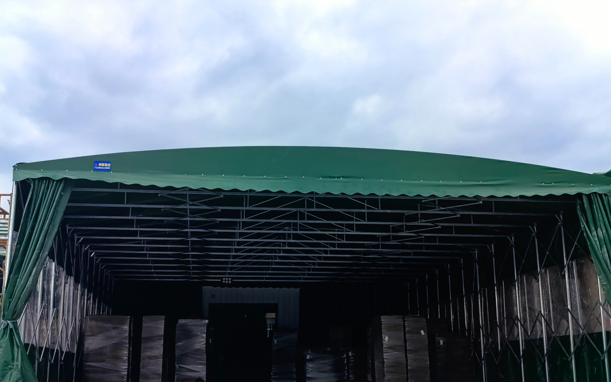 大排档遮阳帐篷-st-01-移动伸缩式雨蓬-防雨蓬