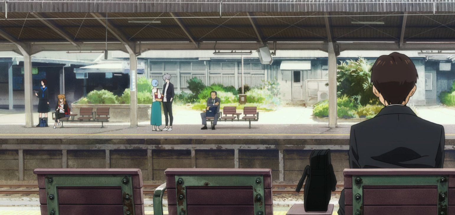 随后和真希波一起跑出了车站.