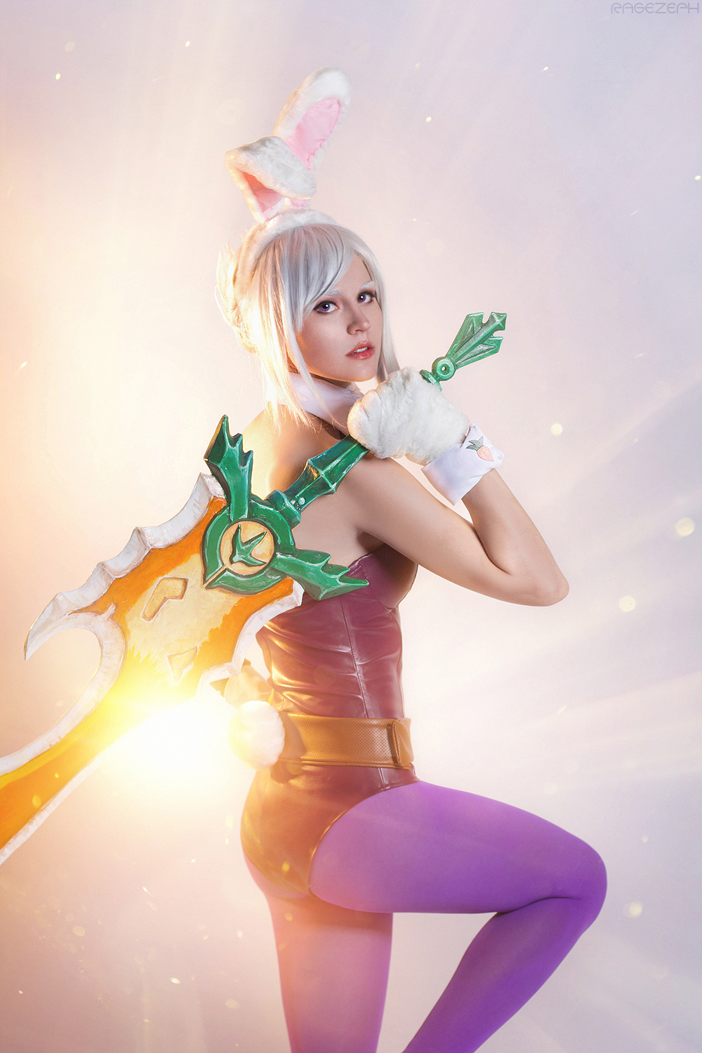 70 《英雄联盟》全明星开赛 不详放逐之刃cos赏析