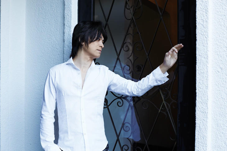 《网王》作者许斐刚推出人生相谈企划 新照公布