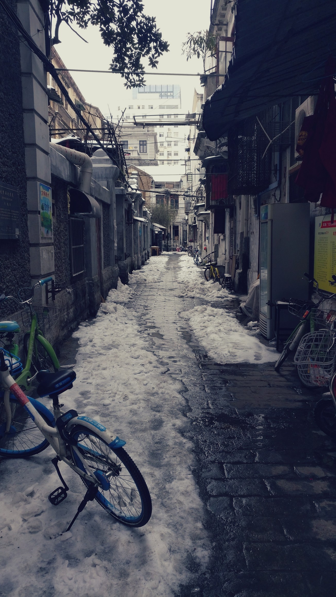 【皑皑】雪中的老汉口街巷