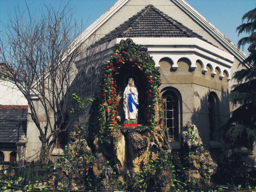 老照片汉阳显正街教堂