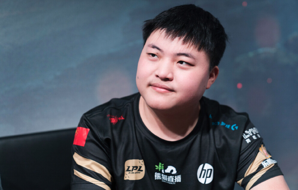 lol:季中赛后 rng小明这样评价uzi