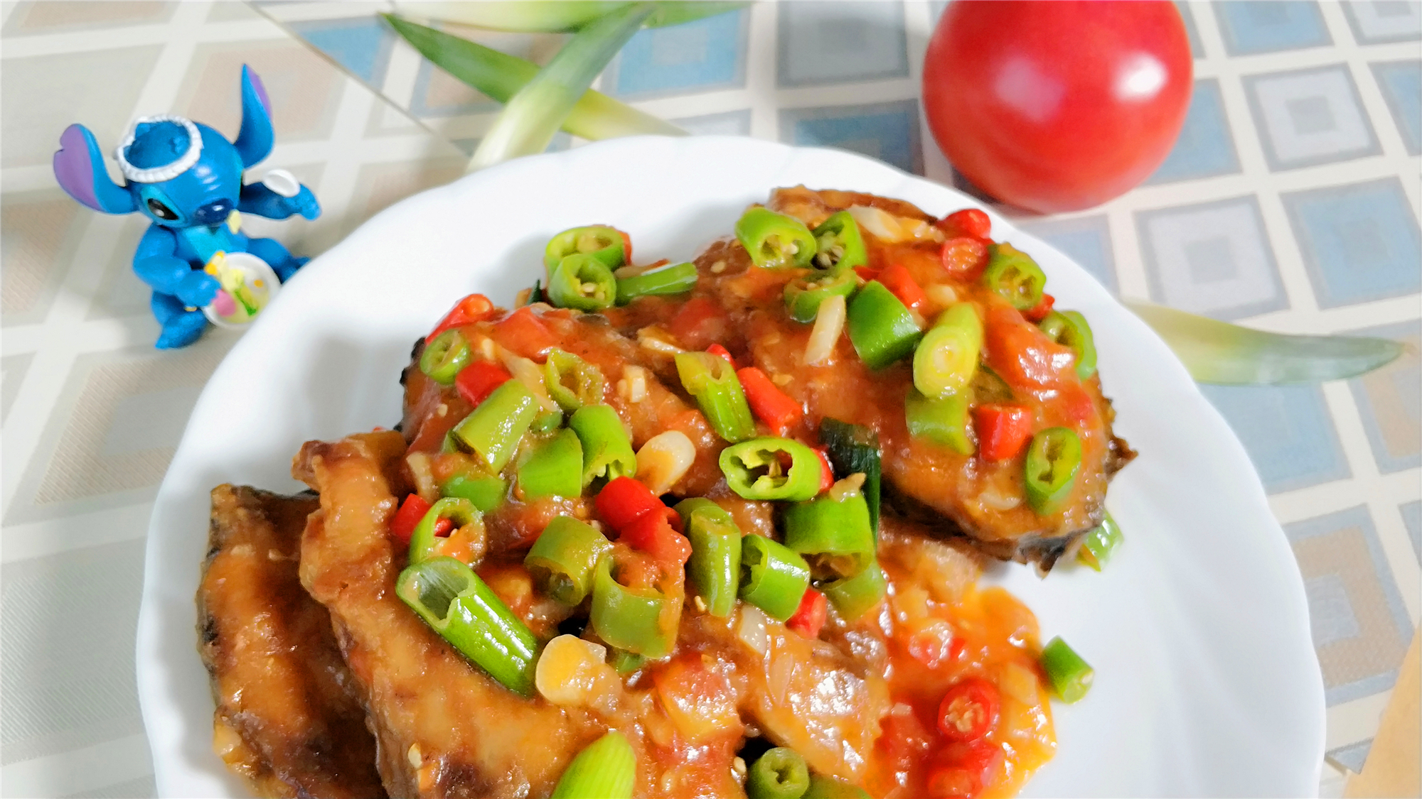 美味的茄汁鱼块完成了,酸酸甜甜,口感爽滑