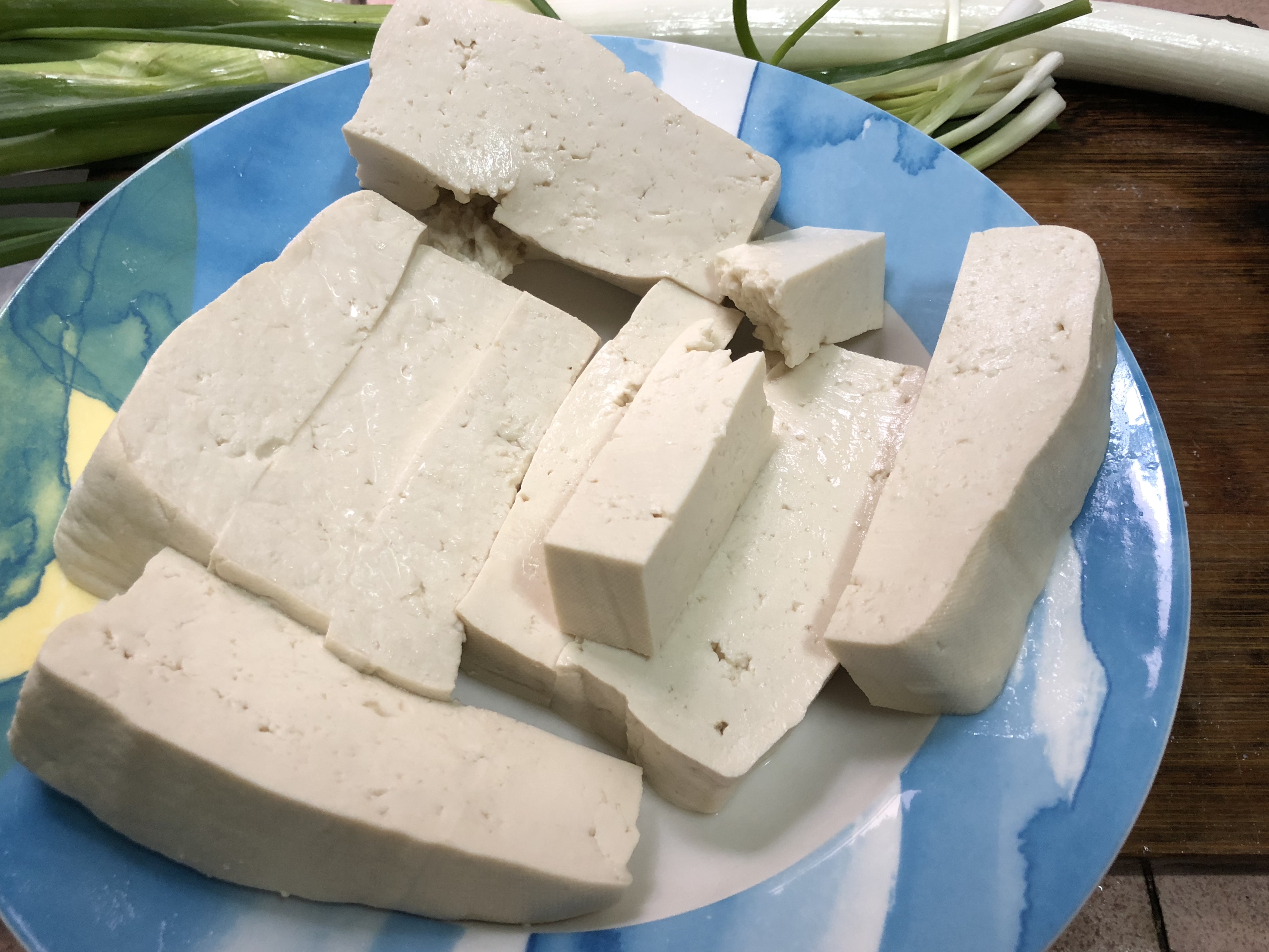 【acer学做菜】跟着厨师长王刚学做"葱烧豆腐"!