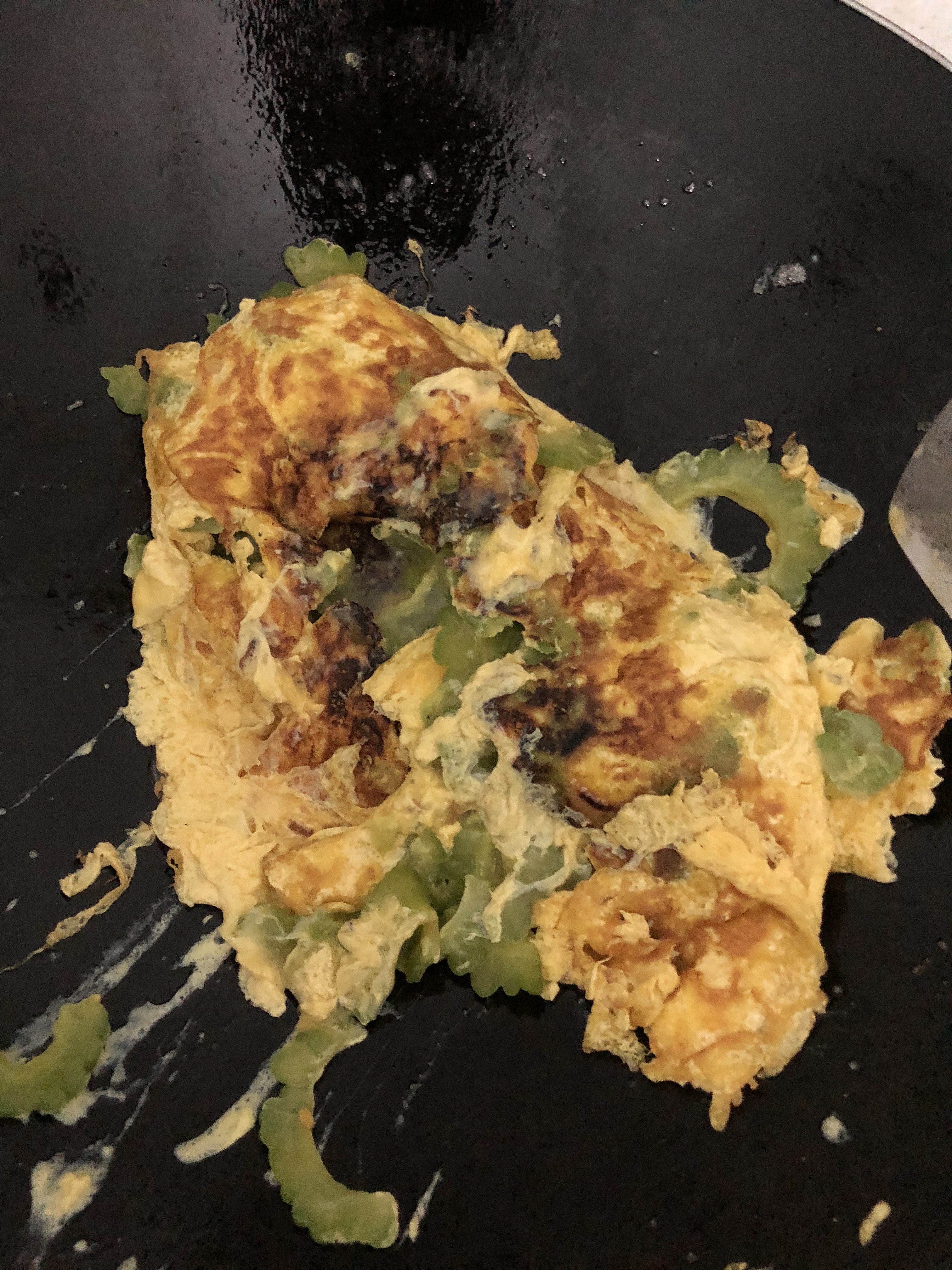 吃完闭着眼睛不要看样子闻起来还是挺香的嘛糊了一丢丢不要紧糊了更香