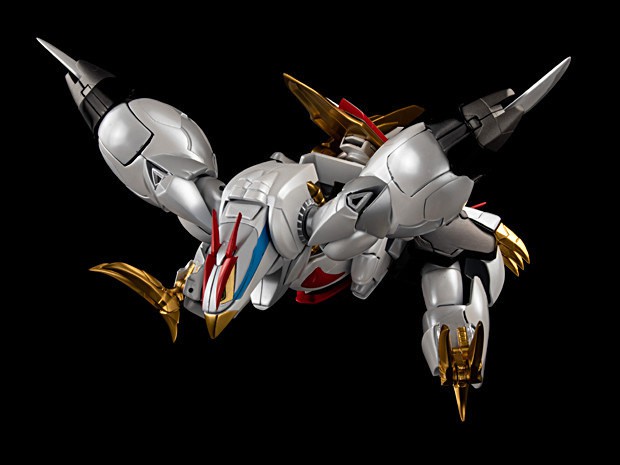 魔神英雄传龙王丸可动模型完全变形搭配黄金装甲效果震撼