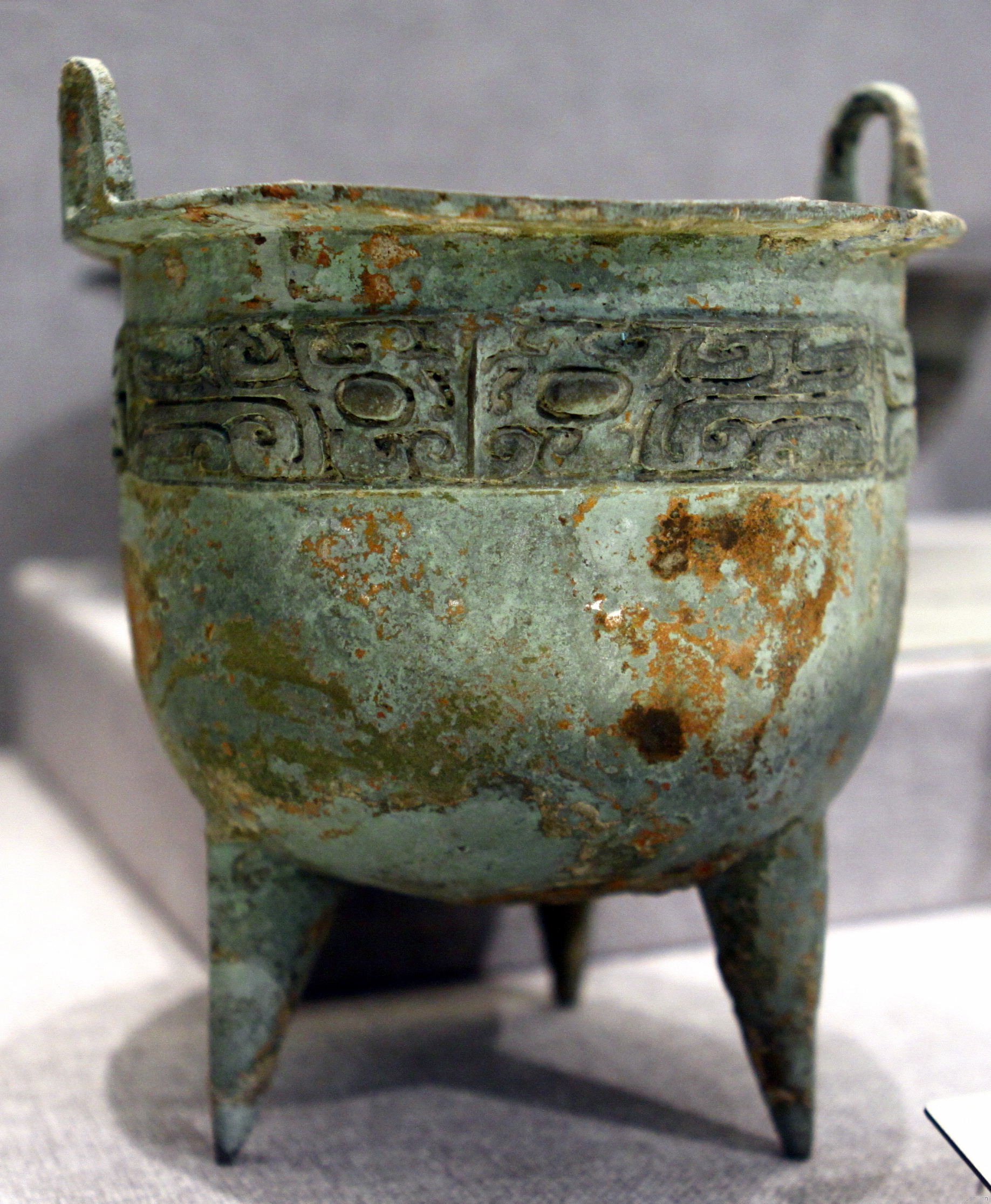 主题纹样 简短铭文 族徽图像(前1600-前1046年)青铜器的纹饰变化发展