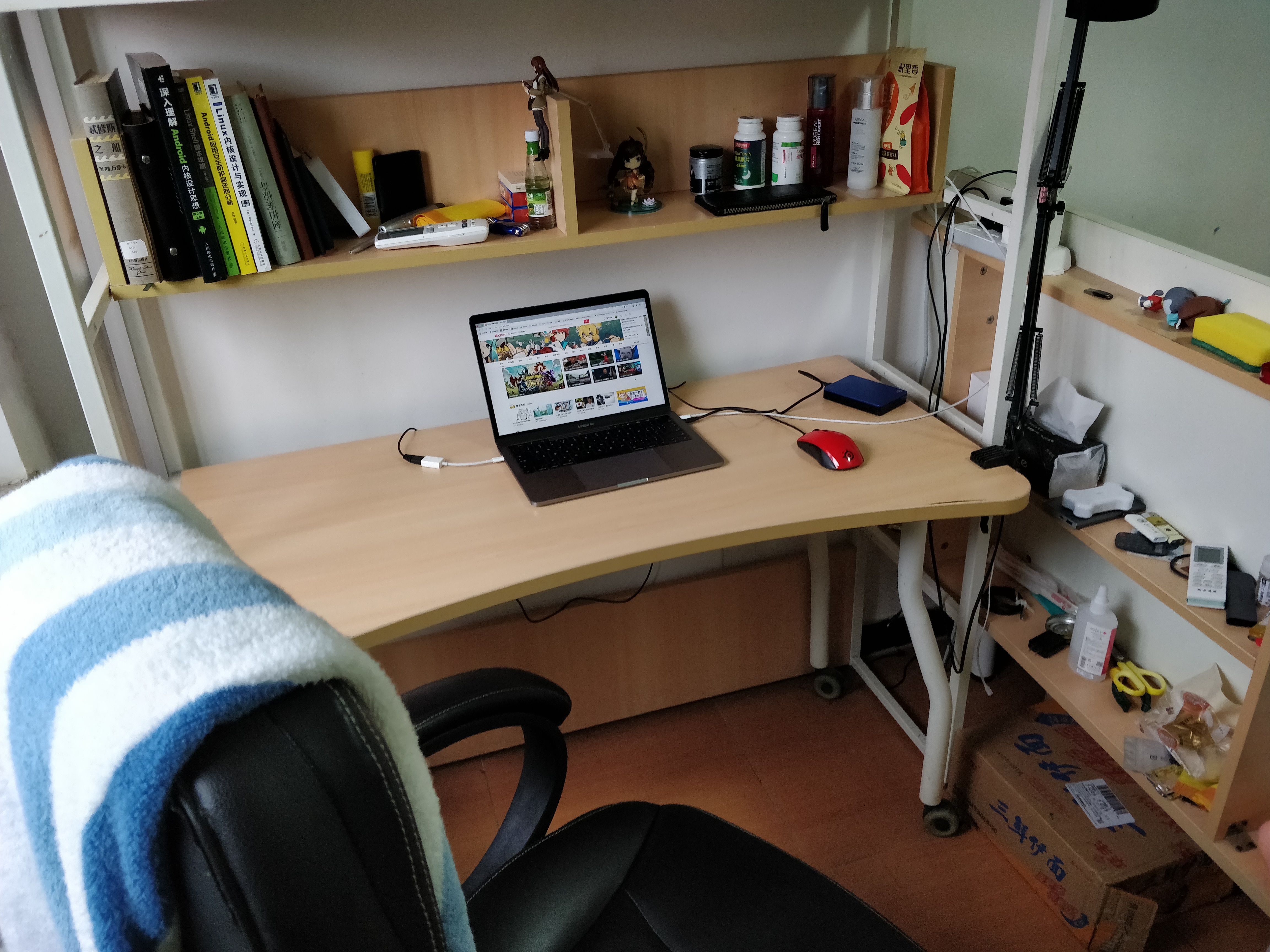 【秋意正凉】感受一下10平米的出租屋