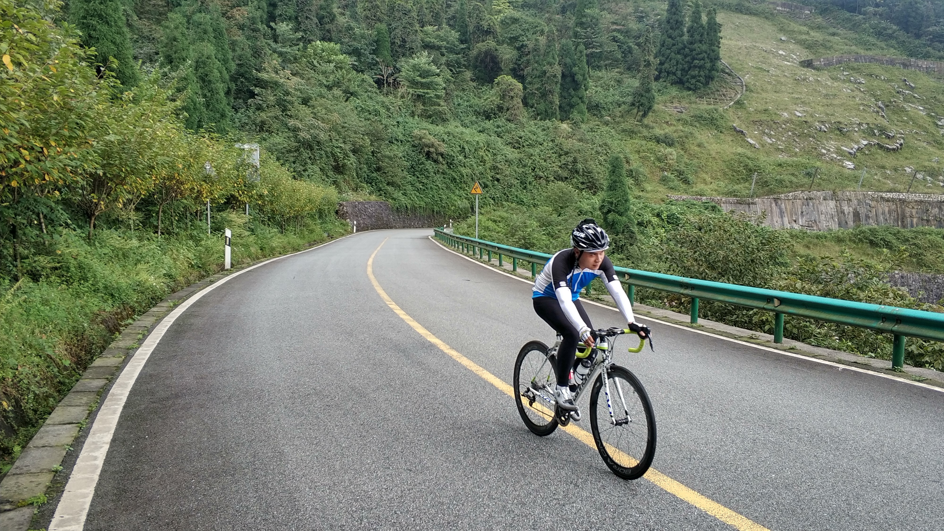 acfun成都骑行群成都周边骑游之都江堰