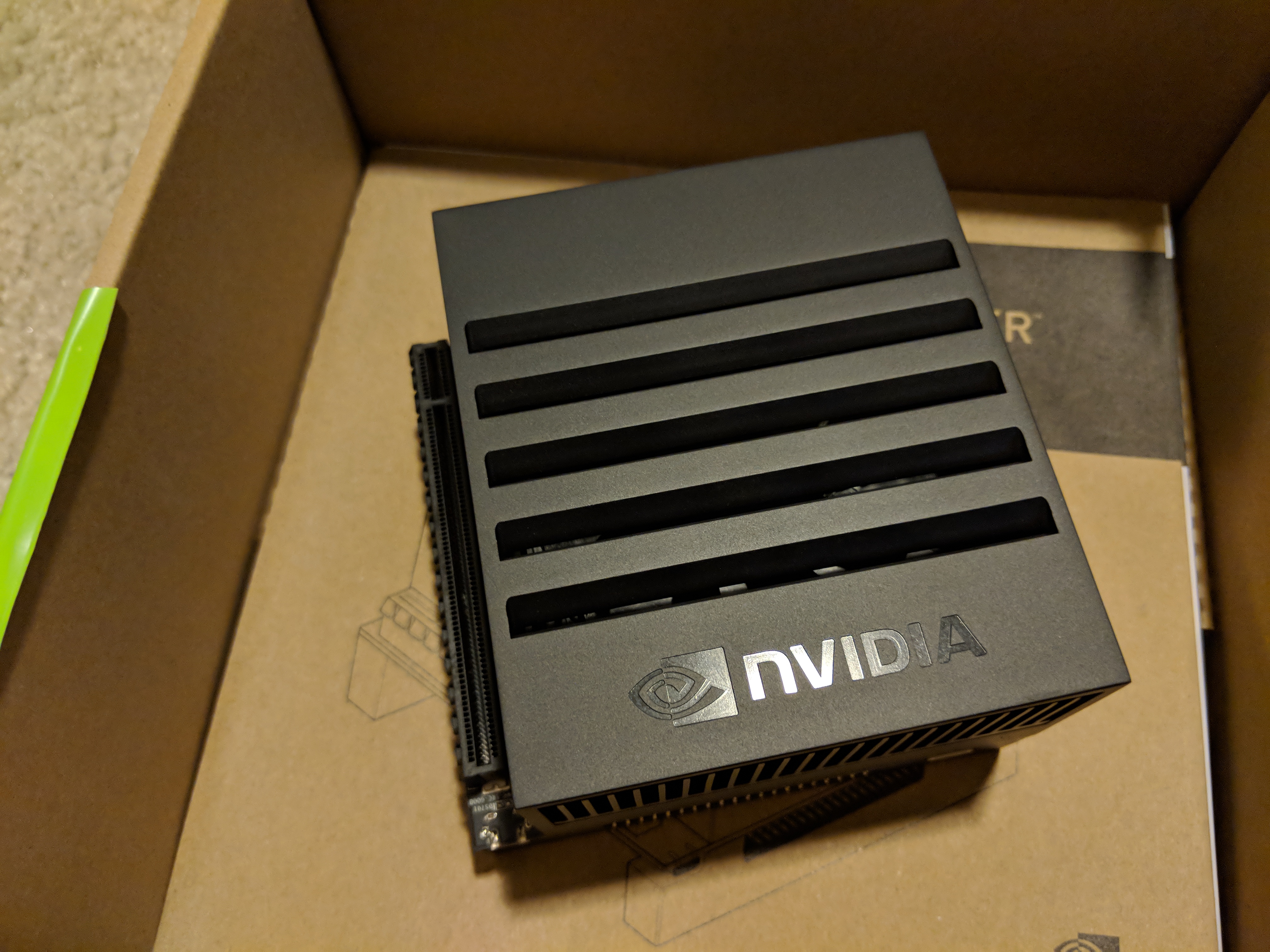 英伟达nvidia的jetsonxavier的简单开箱