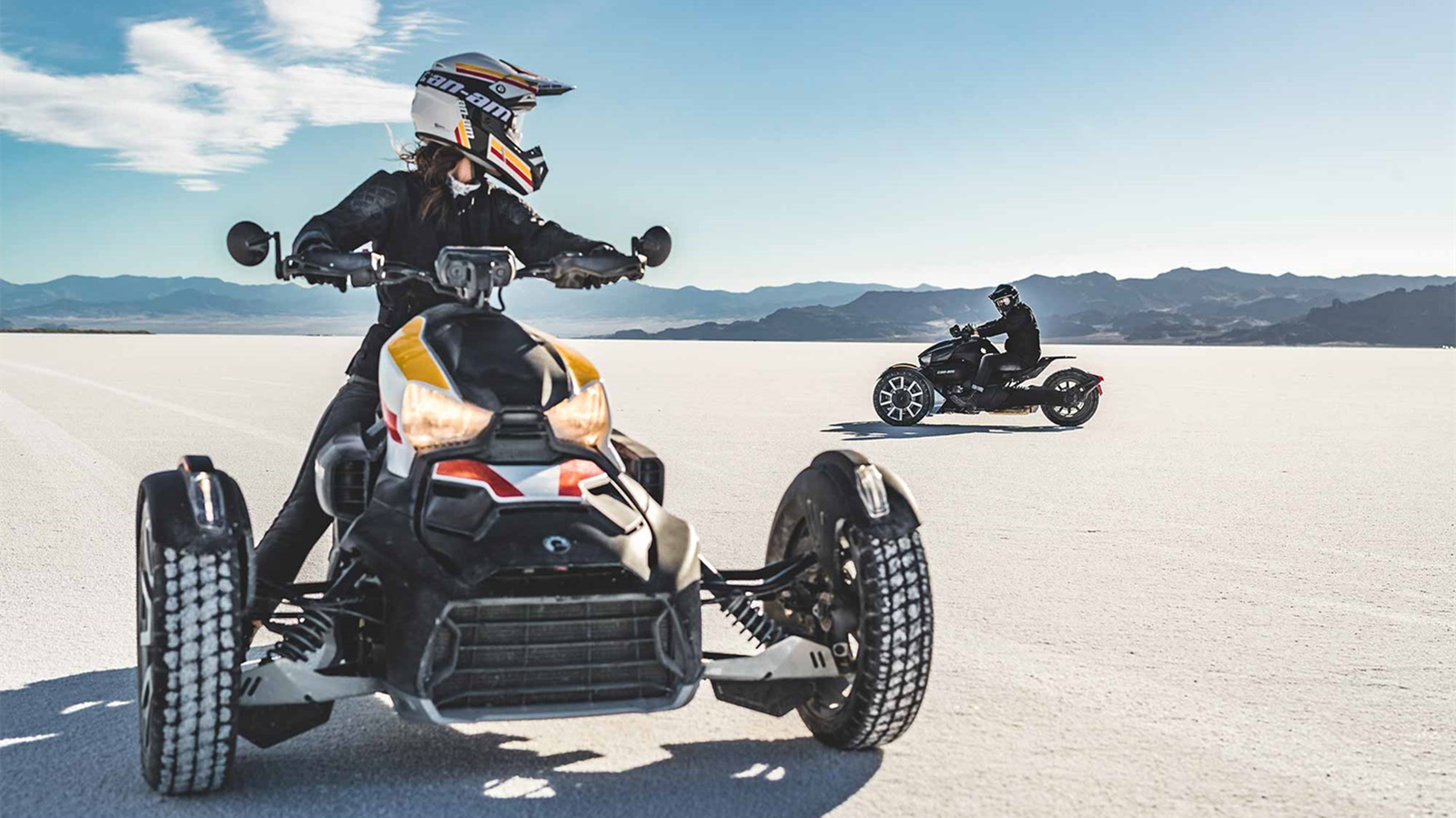 飞机品牌试水入门级小排量倒三轮跑车