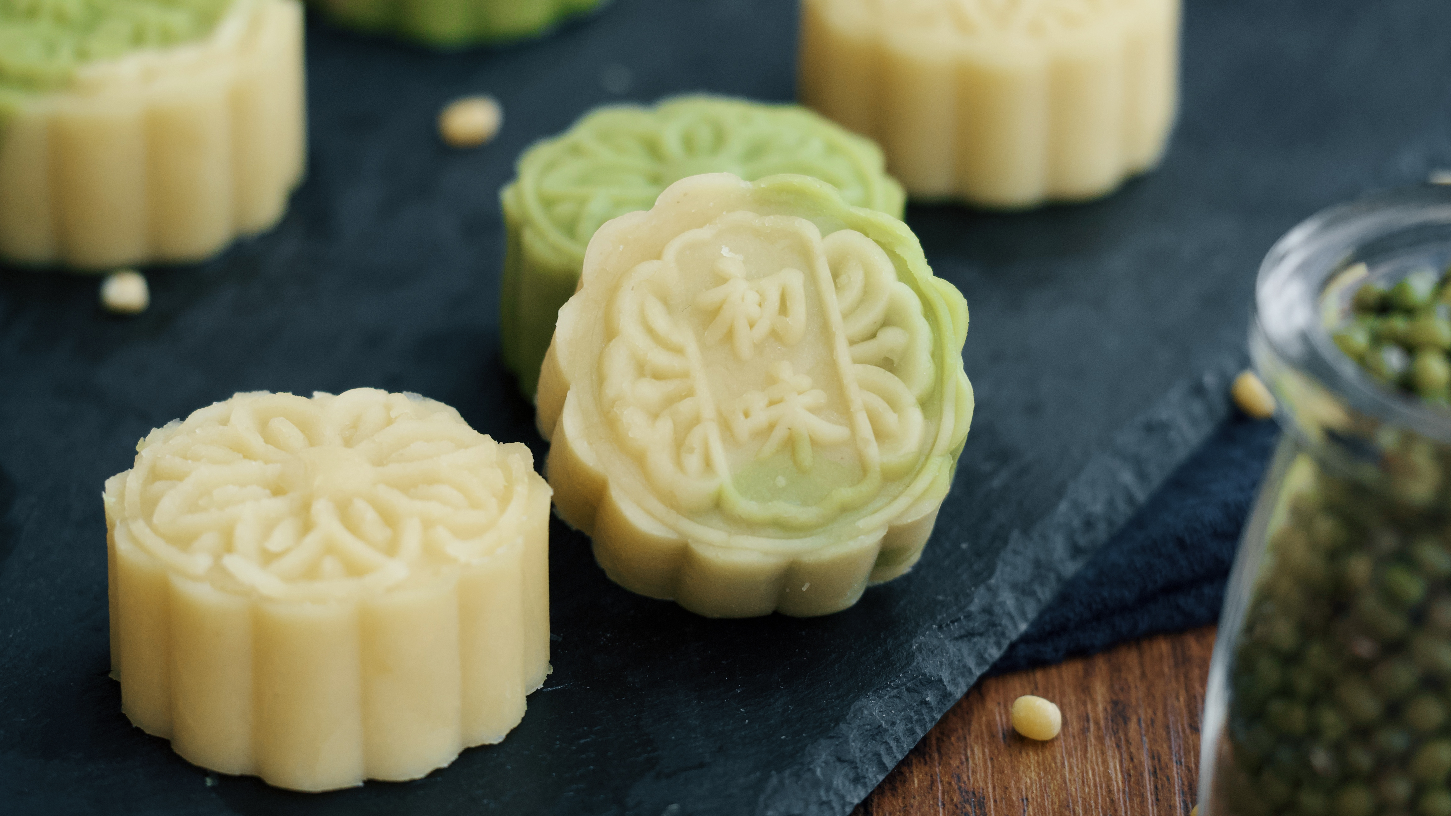 【图文食谱】有颜有料的绿豆糕!这个做法要收藏好!