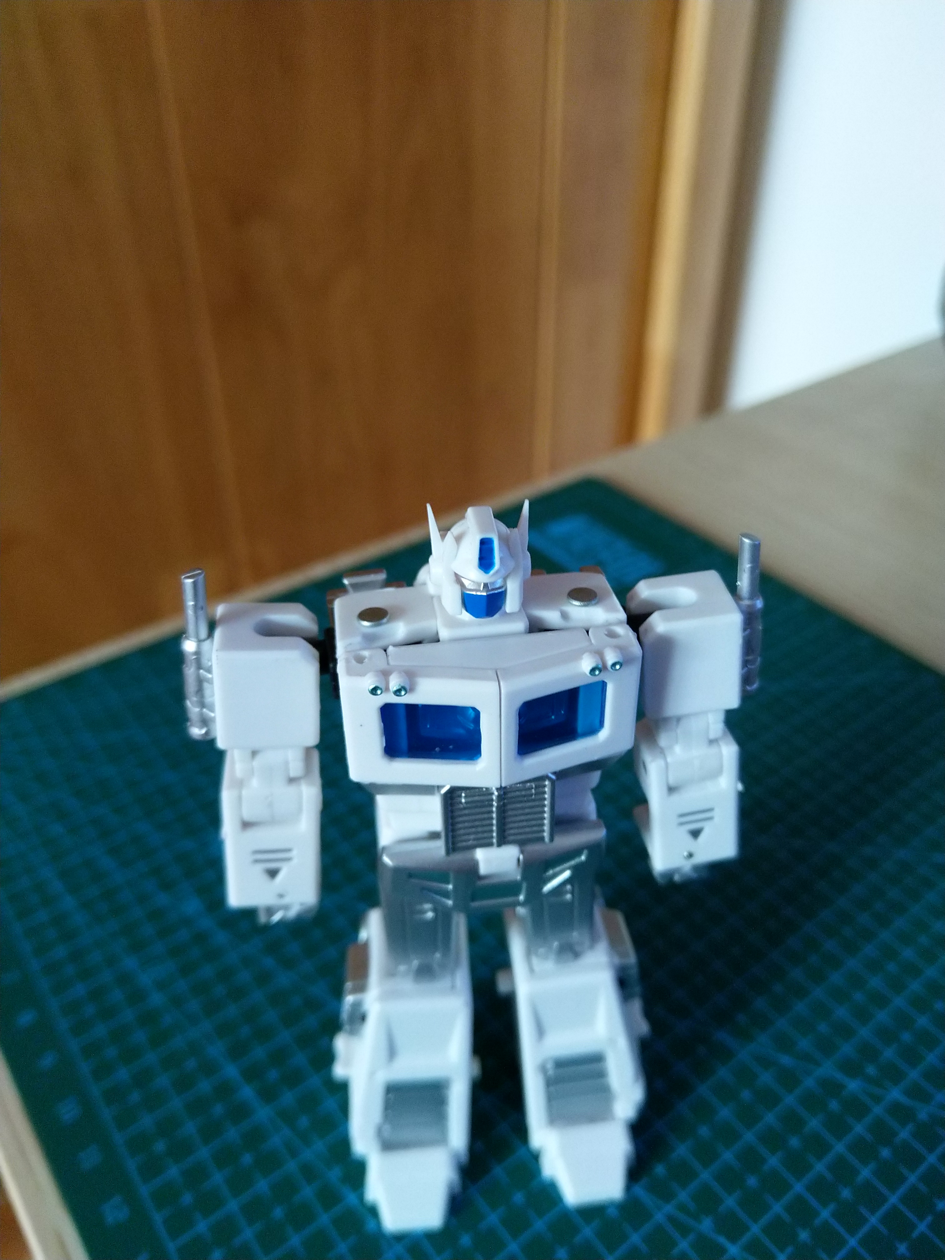 【开张大吉】变形金刚之dx9白色擎天柱