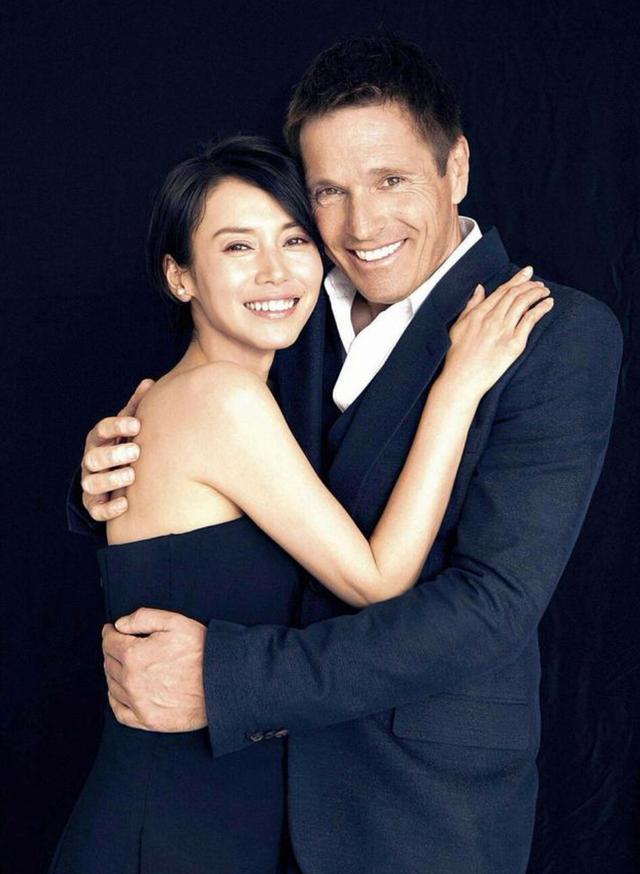 松子出嫁了42岁中谷美纪宣布结婚嫁给50岁德国提琴家