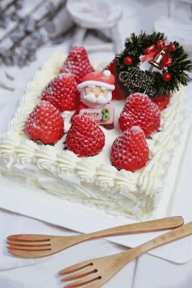 洽一口草莓奶油蛋糕恋爱了恋爱了~画师:sakimi chan爱你哟!