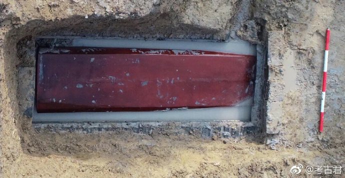 常州金坛唐陵村发现的崭新棺材为宋元墓葬