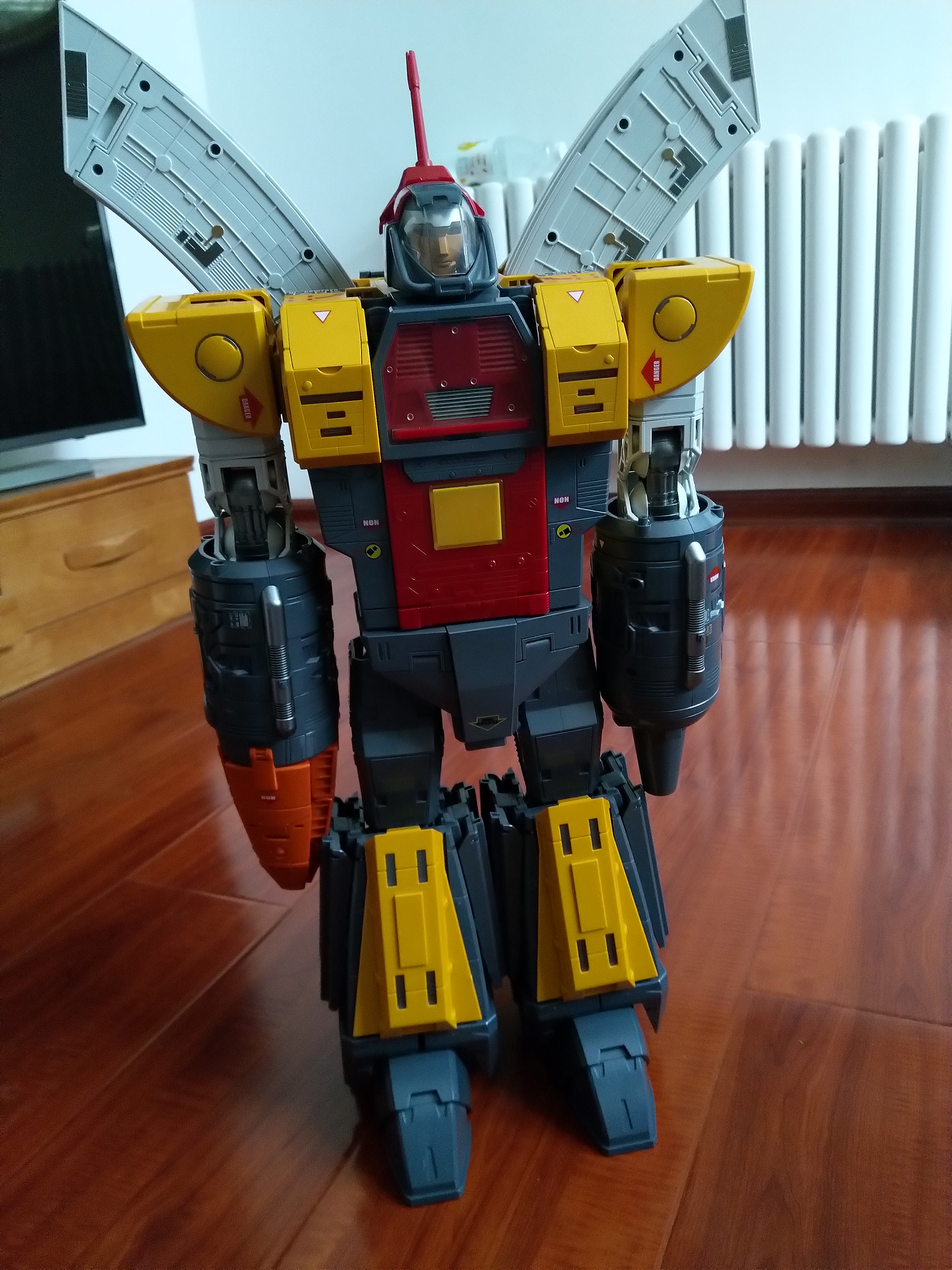 变形金刚之威将大力金刚