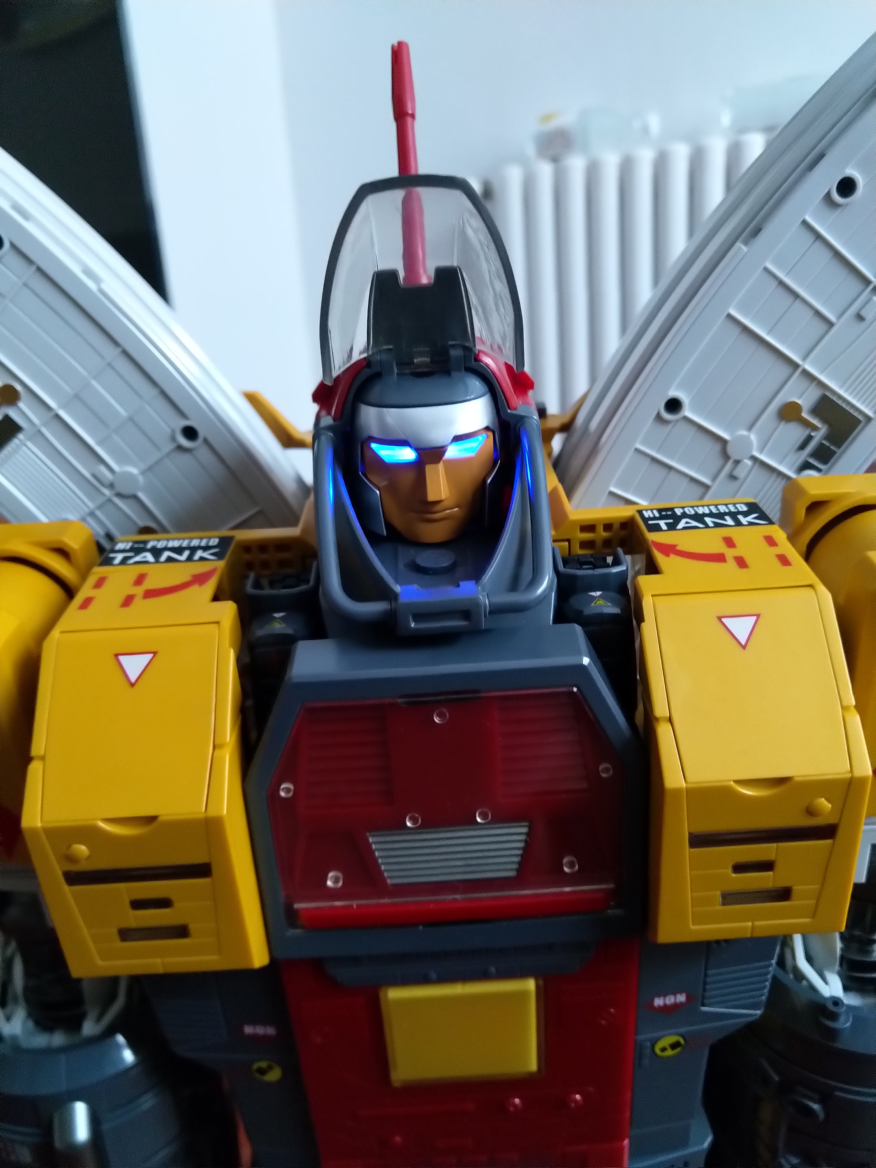 变形金刚之威将大力金刚