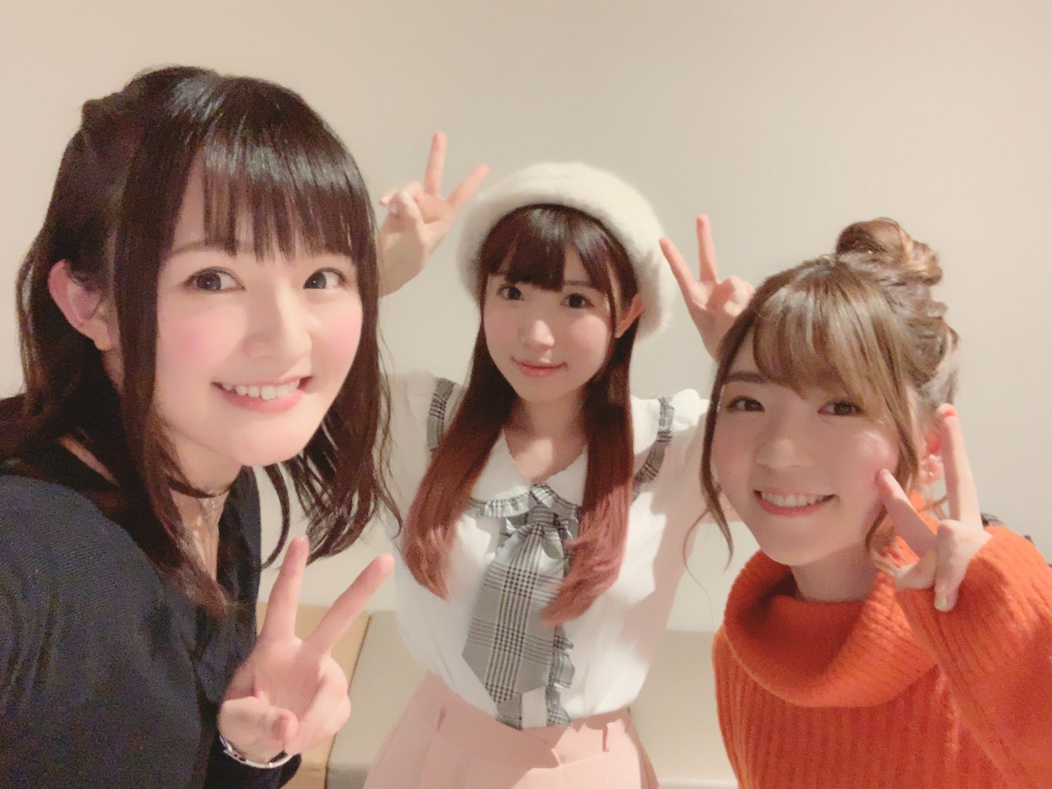 西明日香,夏川椎菜,水瀬いのり,赤尾ひかる,小泽亜李