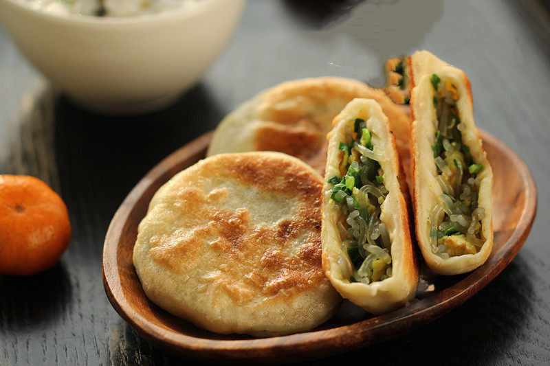 6, 鸡蛋韭菜粉丝火烧