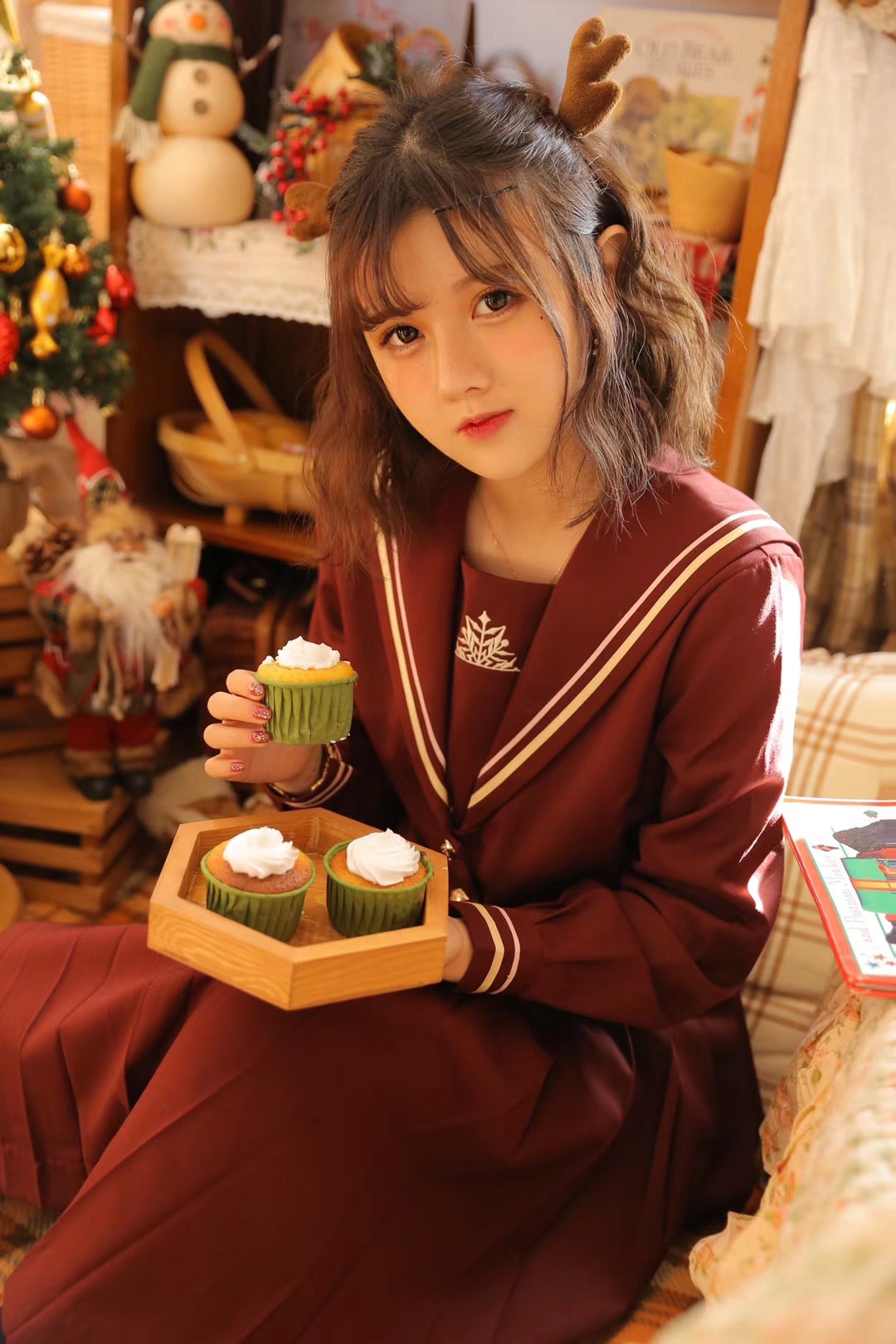 头条少女no2500后美少女作者木汁养秋田的超甜狗粮制造者