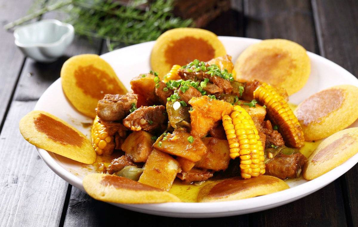 "小葱日食记"——东北乱炖:感受豪迈东北味!