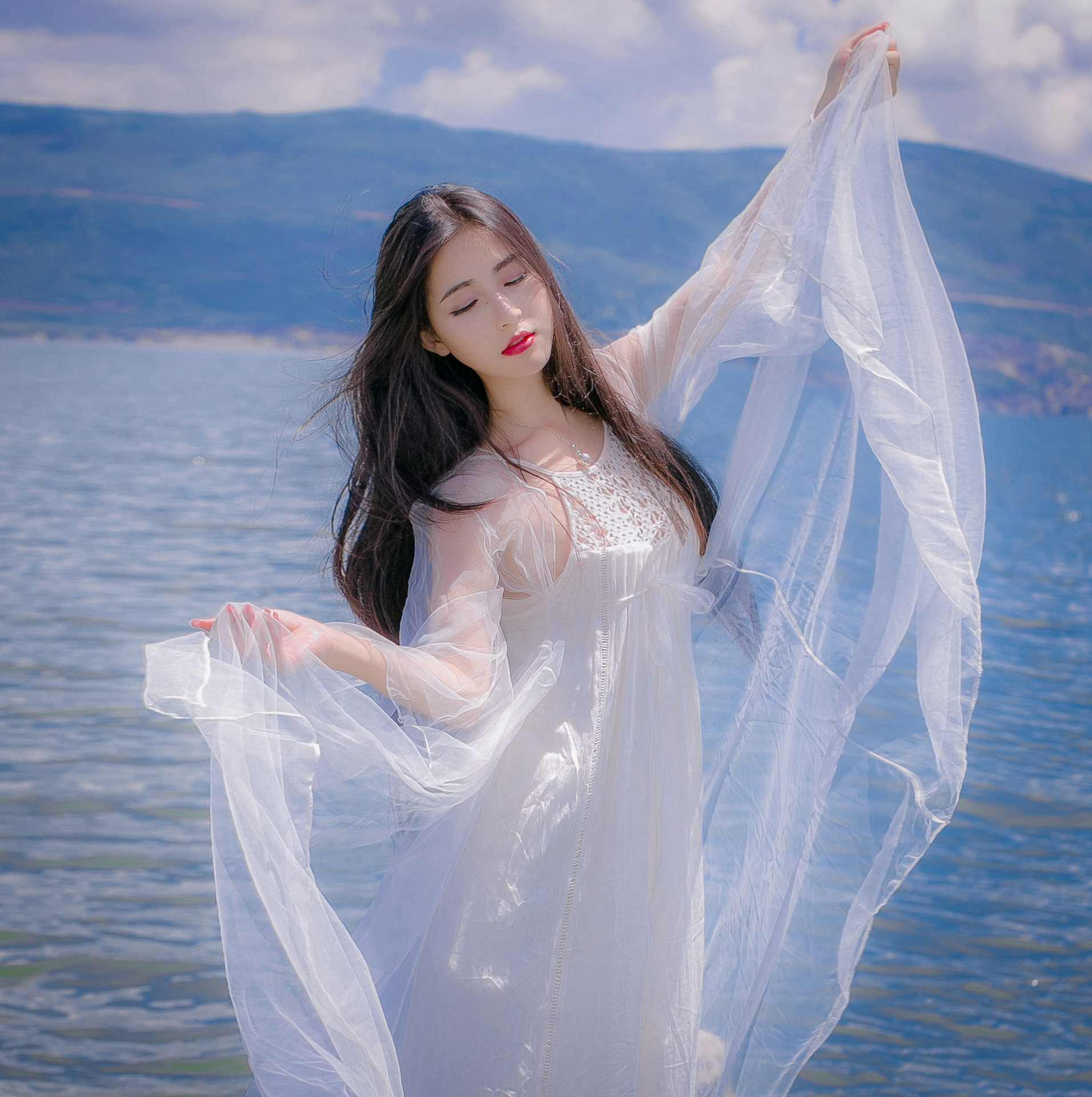 美女素纱长裙洁白清新