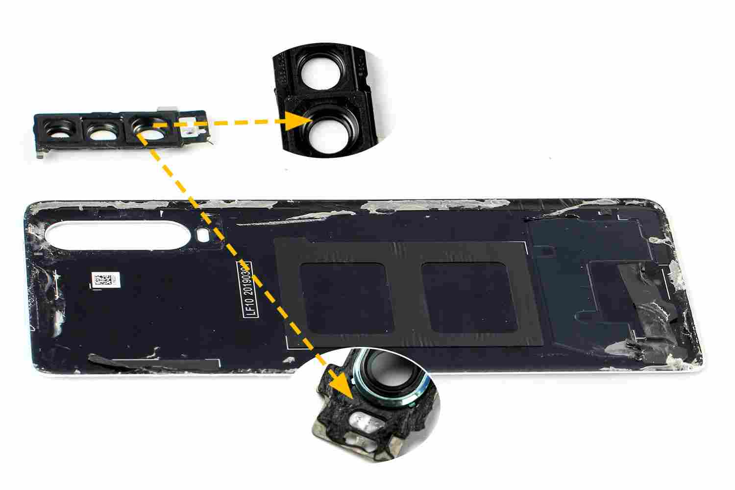 华为p30拆解:主元器件都来自海思,渐趋自主化