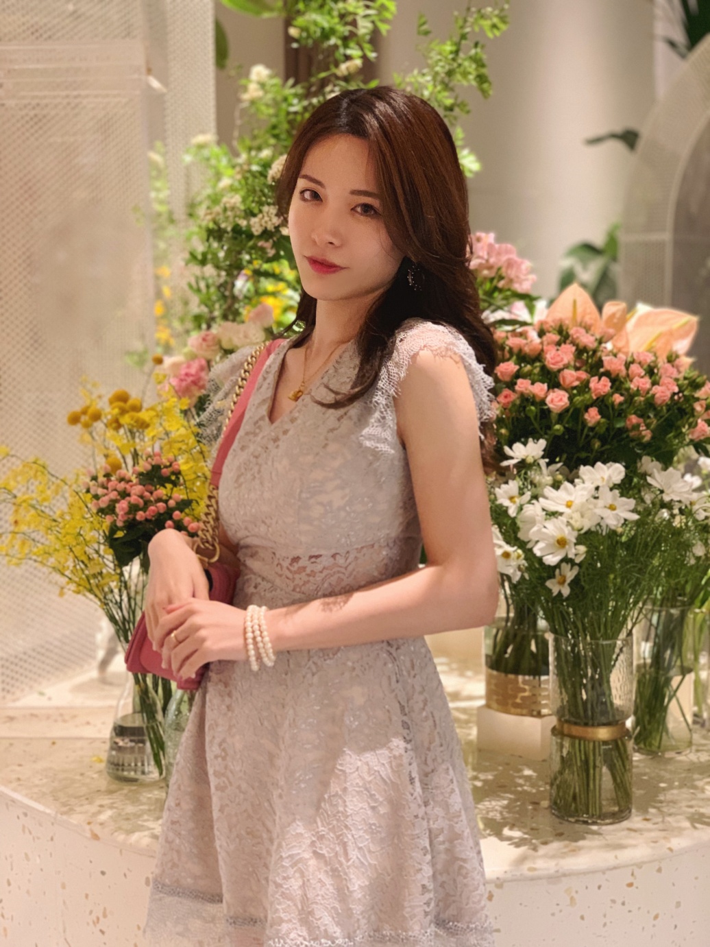 小姐姐关注奶玉乃玉