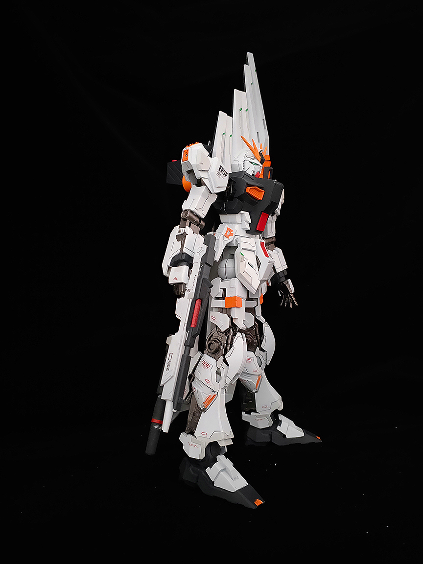 模魂真悟hg牛高达