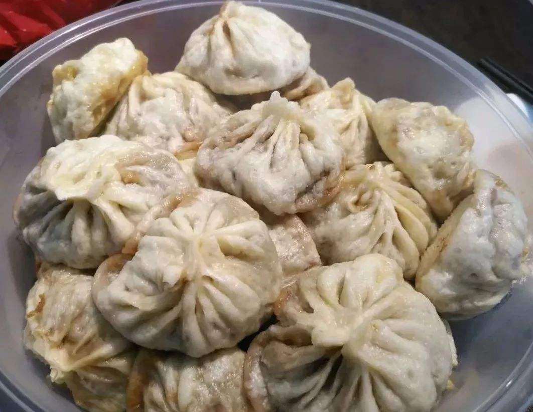 莫名想吃包子扬州的三丁包和北方的死面包子口感迥异美味相同