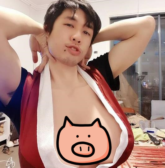 谁说不知火舞很难cos?不但萝莉可以,男人也没问题