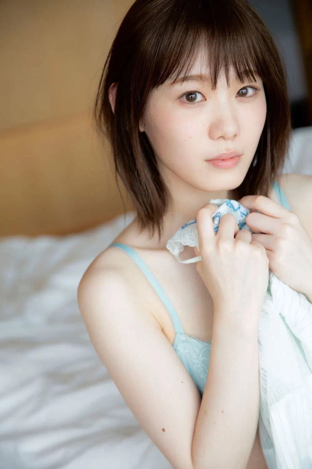 欅坂46小池美波首本个人写真青春の瓶诘め首张内衣照发售前抢先公开