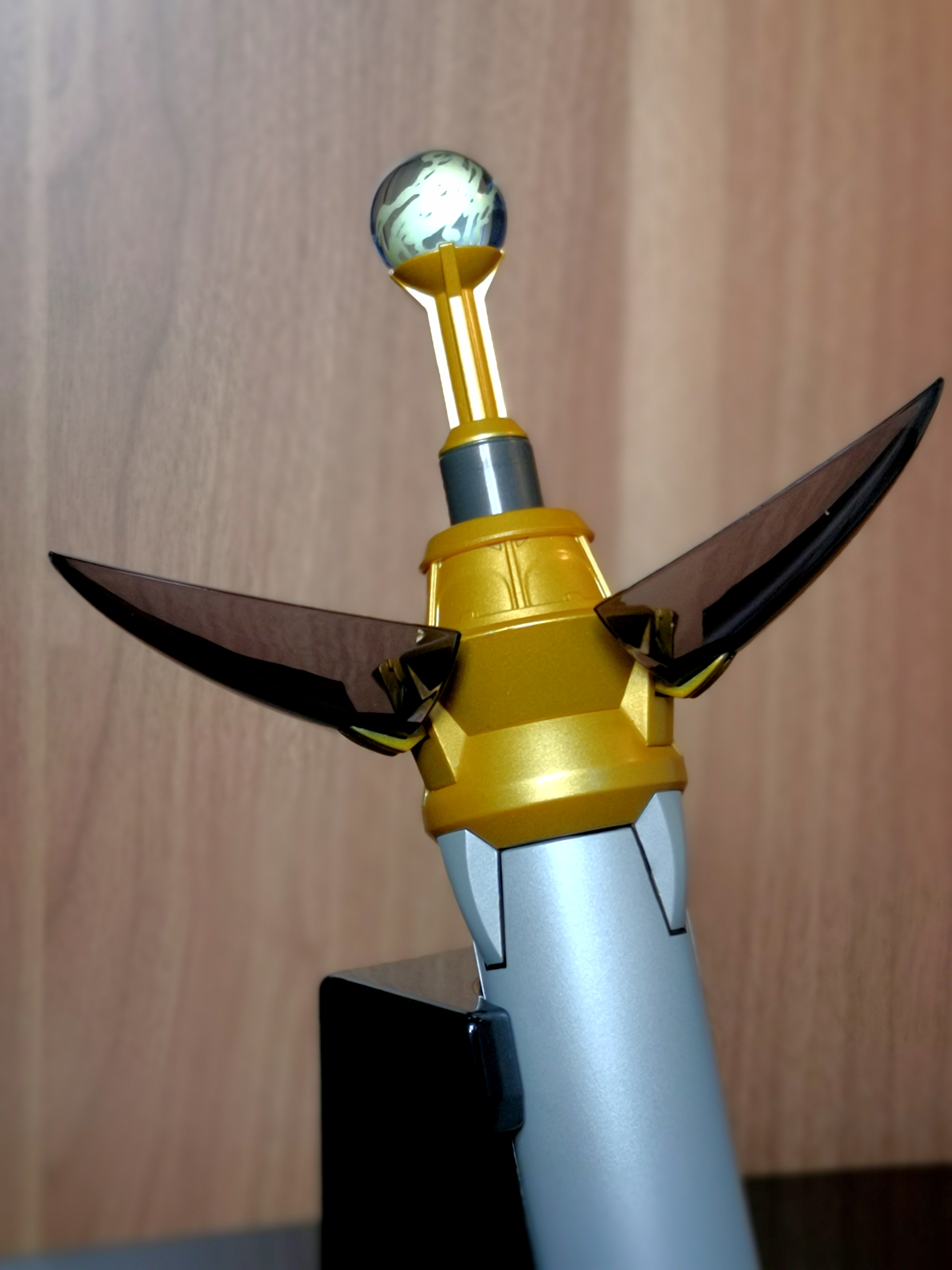 高斯奥特曼ur变身器"日月同辉"开箱!