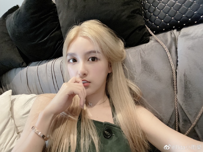 软妹推荐英雄联盟lol电竞美少女rita小雨桑